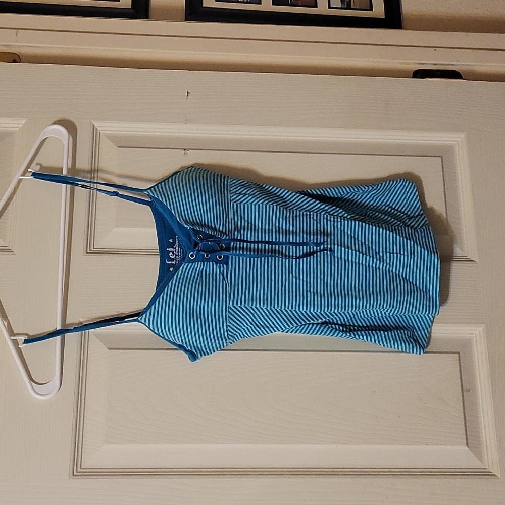 Top,  built in underwire bra
